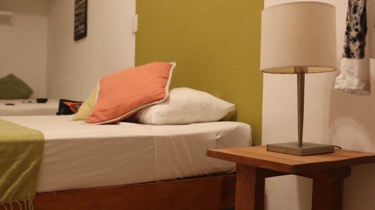 Wabi Hostel Плая дел Кармен Екстериор снимка