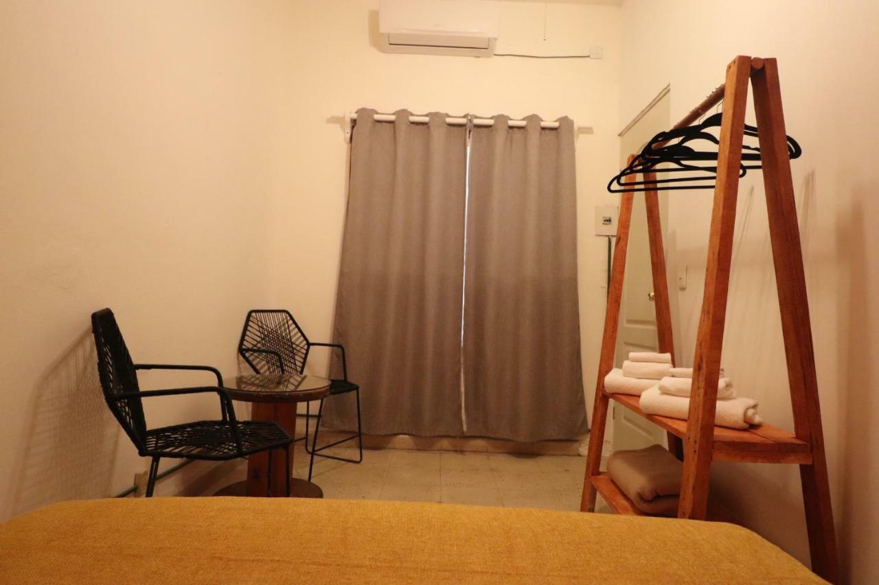 Wabi Hostel Плая дел Кармен Екстериор снимка