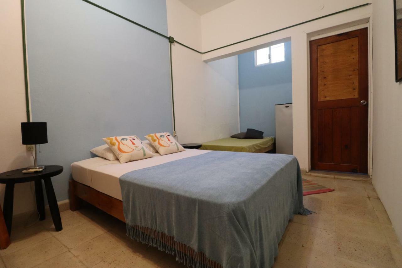 Wabi Hostel Плая дел Кармен Екстериор снимка